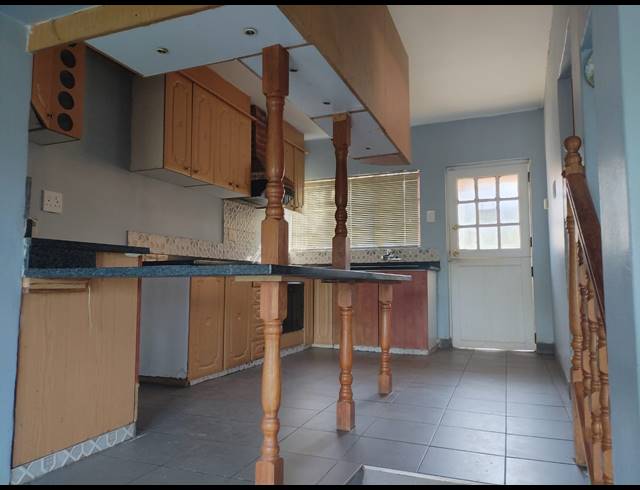 3 BEDROOM DUPLEX FOR SALE IN MALVERN